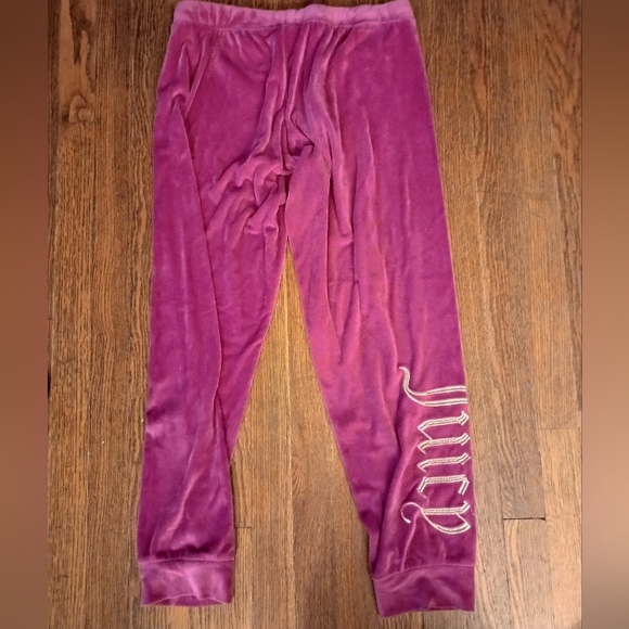 Juicy Couture Magenta Pink Velvet Jogger Pants - Picture 3 of 5